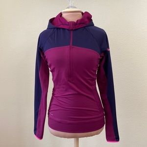Nike Dri-Fit Hooded Half-Zip sweatshirt